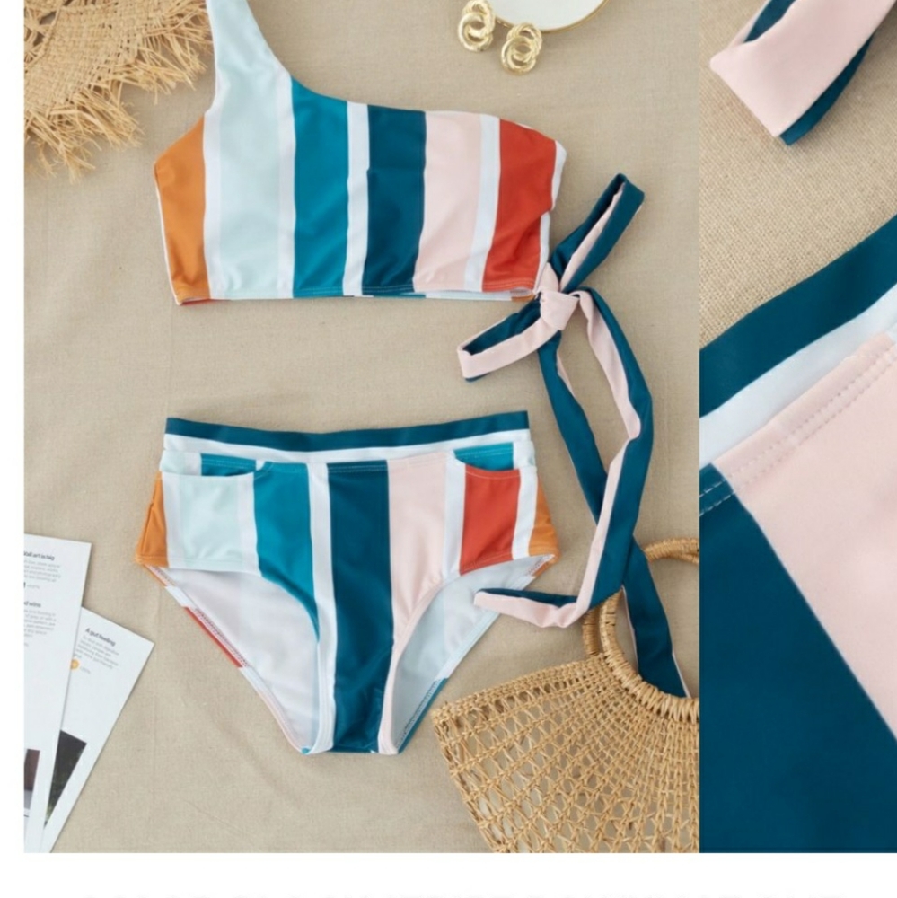 Chicwish Swimsuit Size L